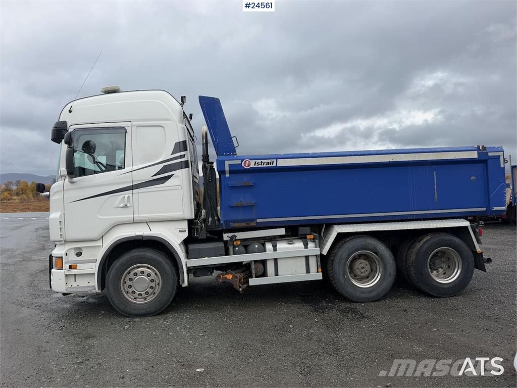 Scania R560 6x2 tipper equipped for snowplowing, with und Tippbil