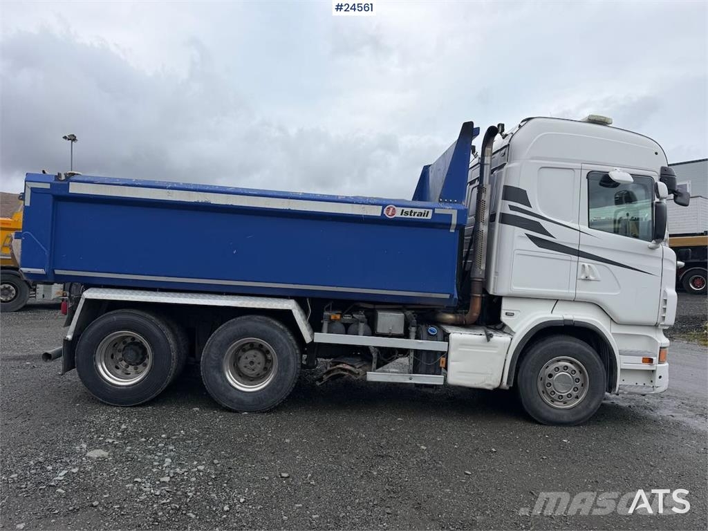 Scania R560 6x2 tipper equipped for snowplowing, with und Tippbil