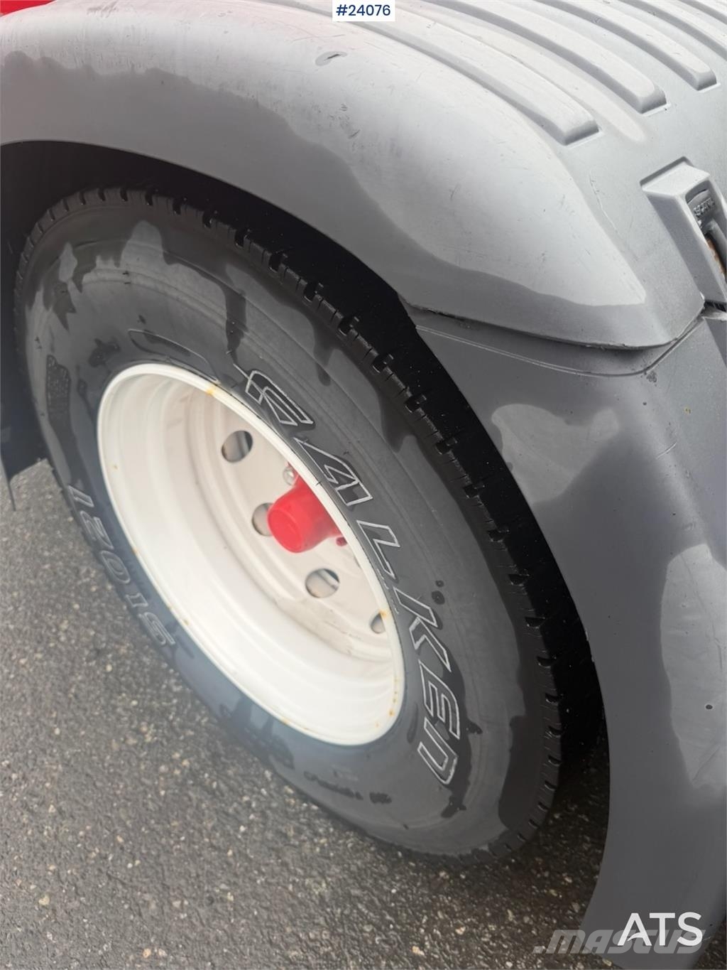 Scania R560 6x4 Tractor Unit. Truck Mounted Attenuator NO وحدات الجر