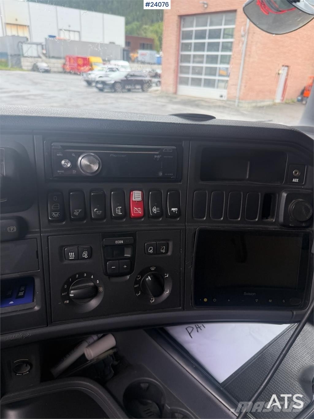 Scania R560 6x4 Tractor Unit. Truck Mounted Attenuator NO وحدات الجر
