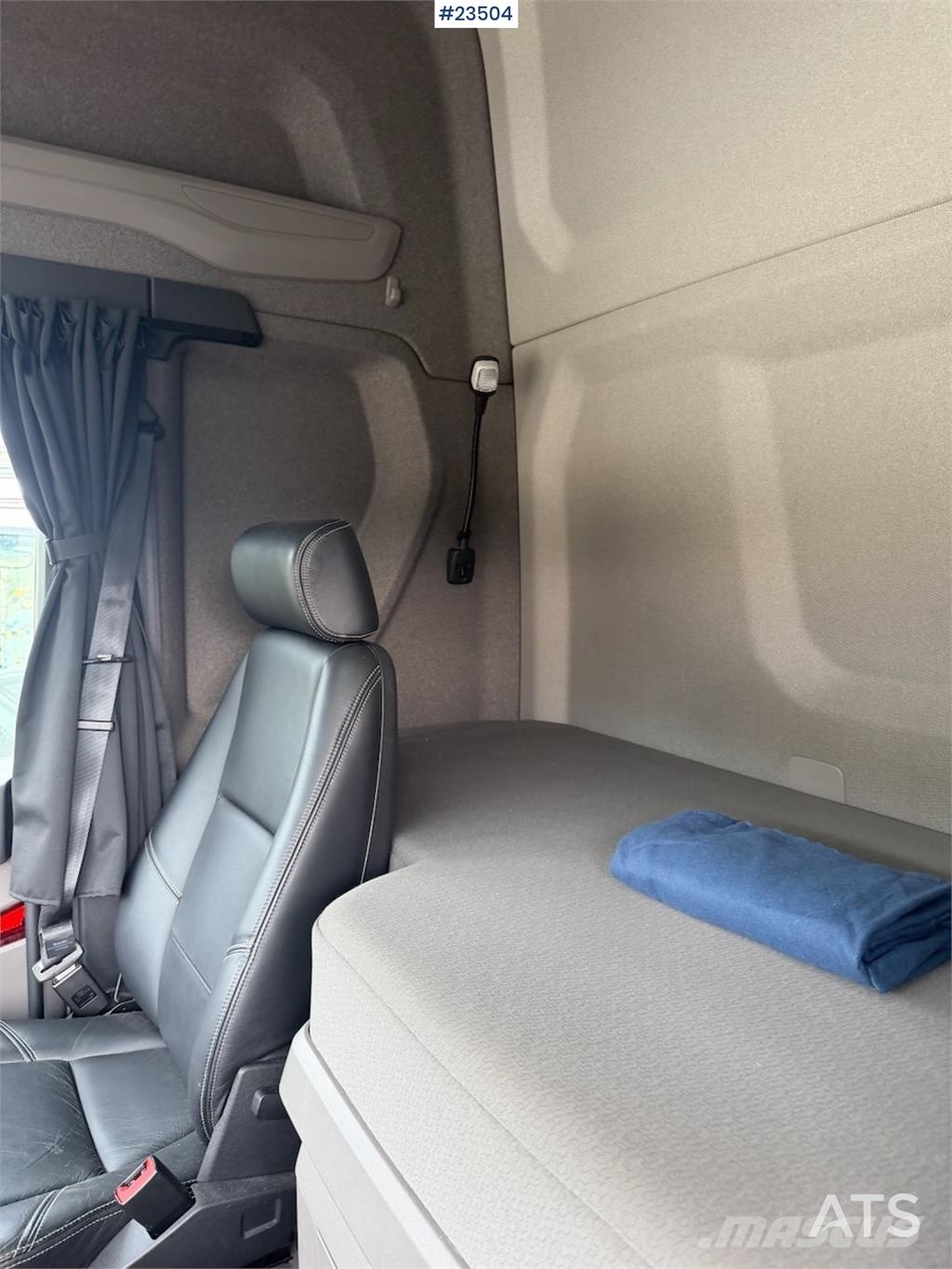 Scania R580 6x2 Chassis Camiones con chasís y cabina