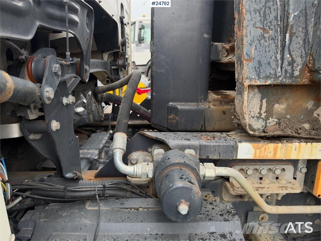 Scania R580 6x2 Hookloader – NTM bodywork شاحنات الرافعات الخطافية