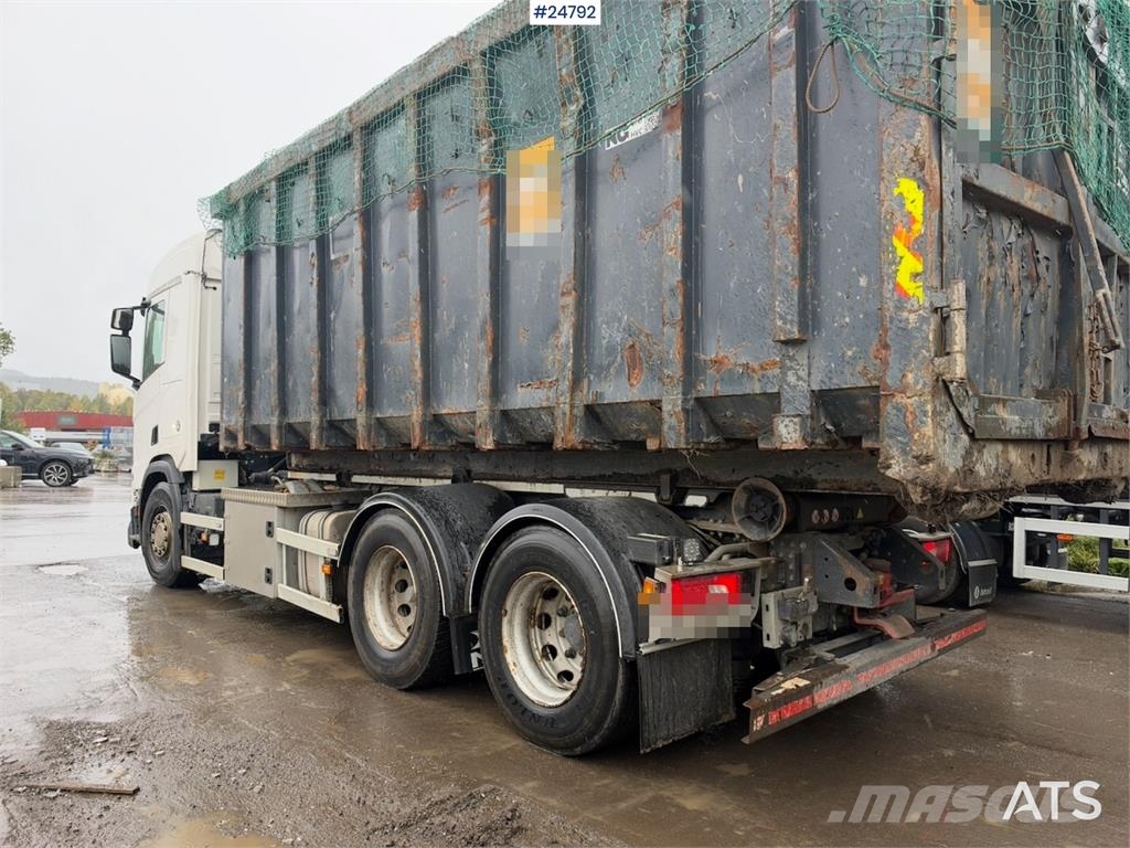 Scania R580 6x2 Hookloader – NTM bodywork شاحنات الرافعات الخطافية