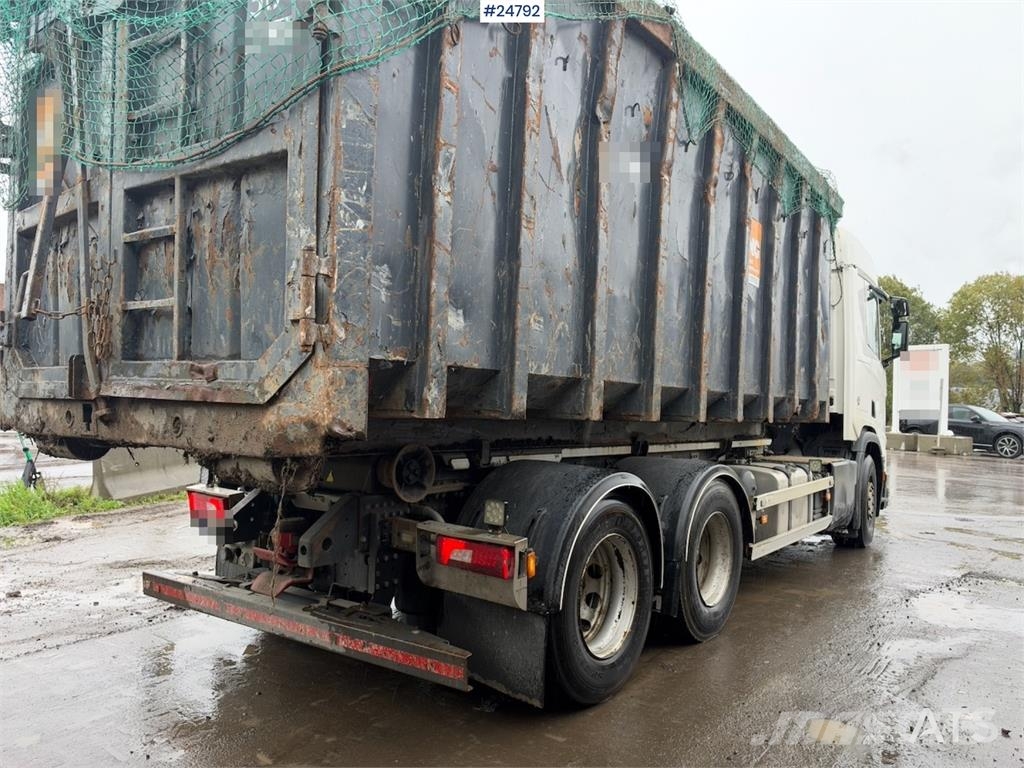 Scania R580 6x2 Hookloader – NTM bodywork شاحنات الرافعات الخطافية