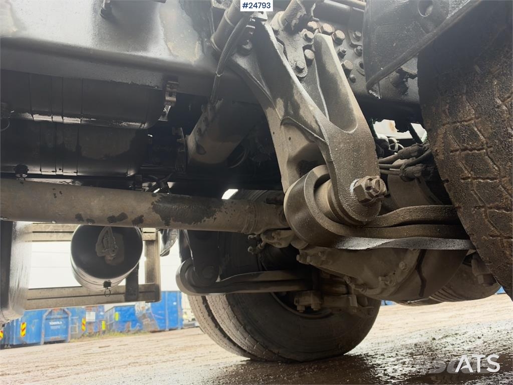 Scania R580 6x2 Hookloader – NTM bodywork アームロール