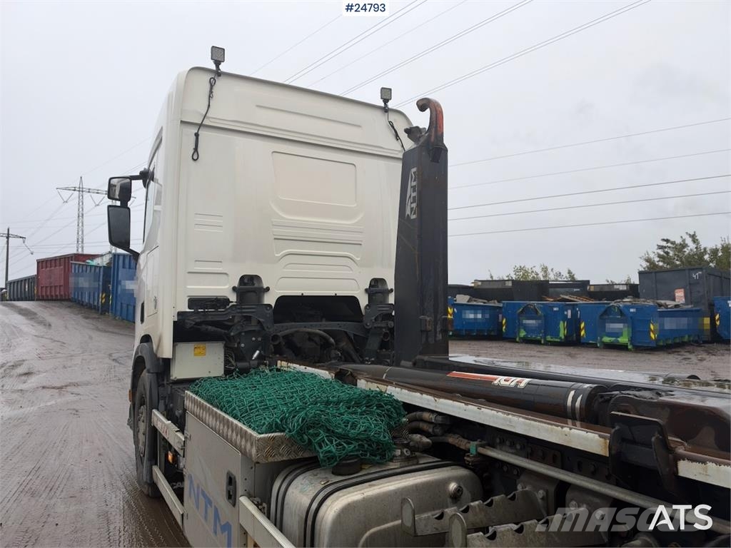 Scania R580 6x2 Hookloader – NTM bodywork Camion con gancio di sollevamento