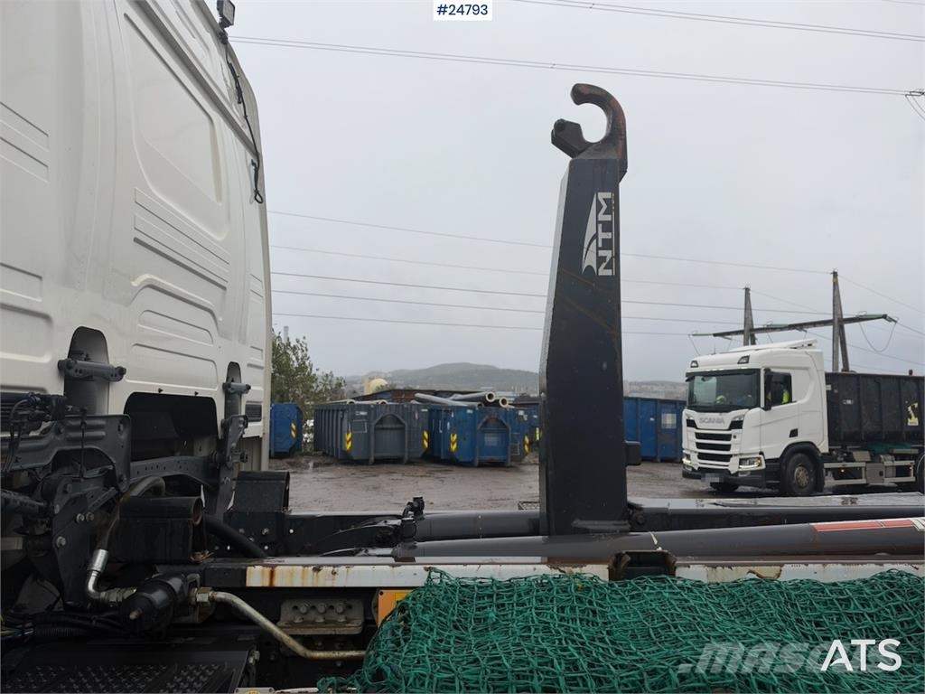 Scania R580 6x2 Hookloader – NTM bodywork Camion con gancio di sollevamento