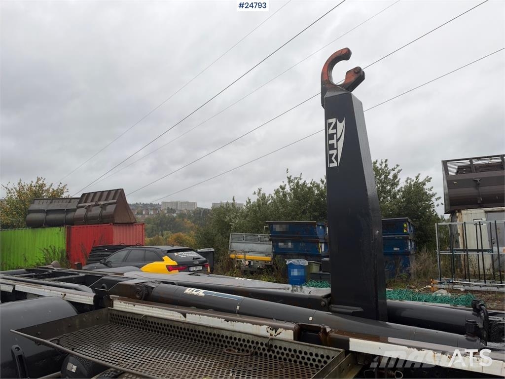Scania R580 6x2 Hookloader – NTM bodywork Camion con gancio di sollevamento