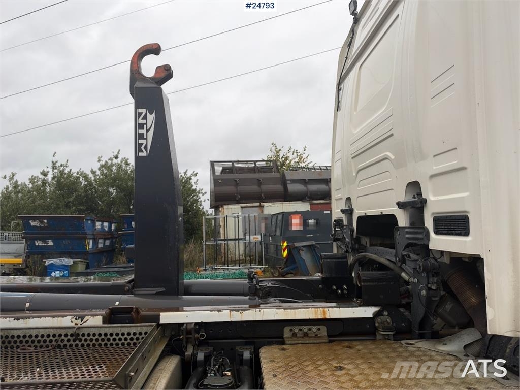 Scania R580 6x2 Hookloader – NTM bodywork Camion con gancio di sollevamento