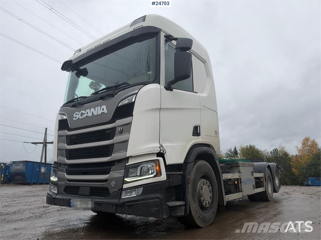 Scania R580 6x2 Hookloader – NTM bodywork アームロール