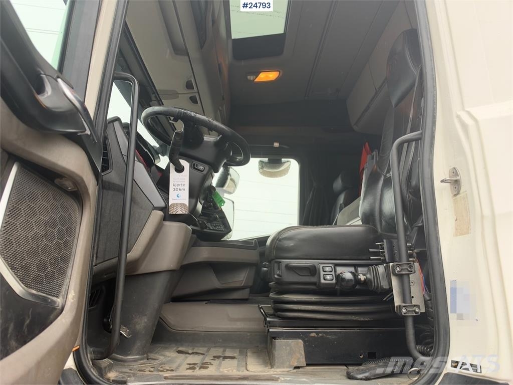 Scania R580 6x2 Hookloader – NTM bodywork Camion con gancio di sollevamento