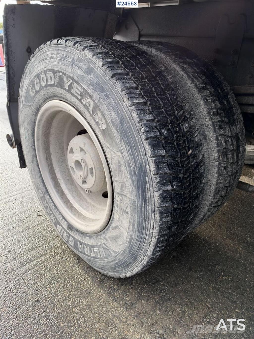 Scania R580 6x4 Tipper truck - 302,000 km Camion benne