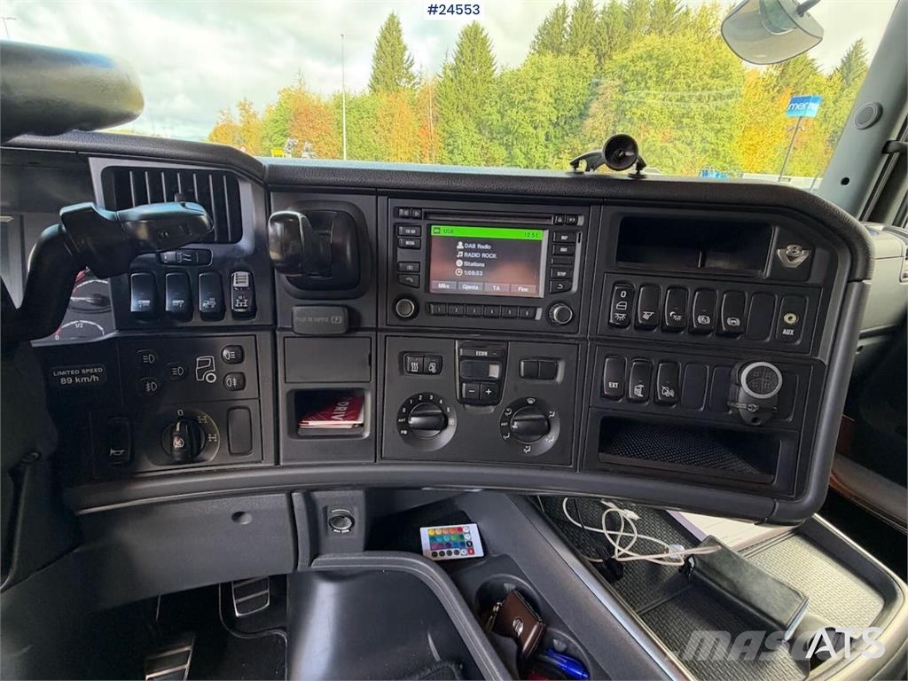 Scania R580 6x4 Tipper truck - 302,000 km Camion benne