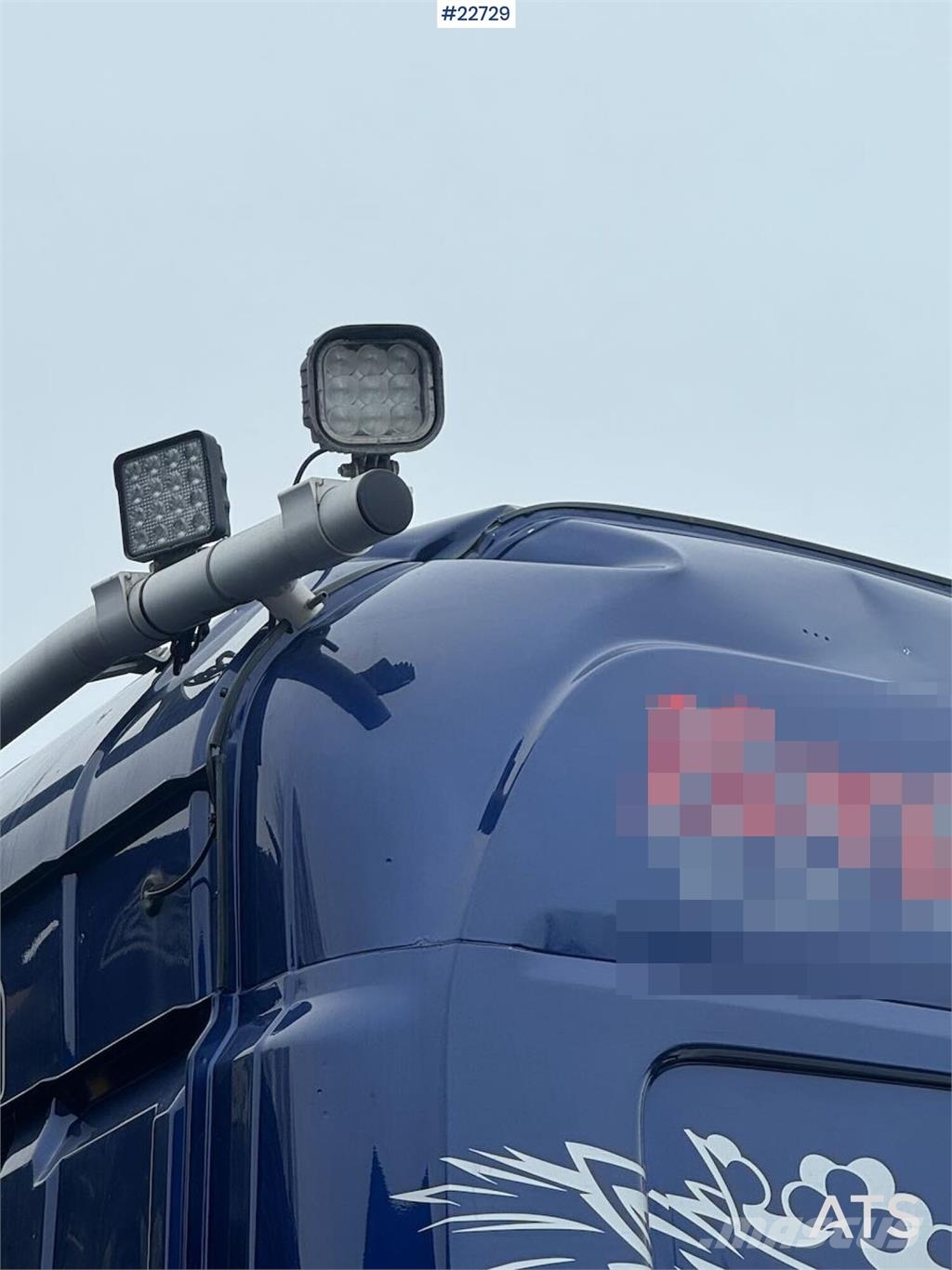 Scania R580 8x2 crane truck – 80 t/m Fassi crane with jib Kraanaga veokid