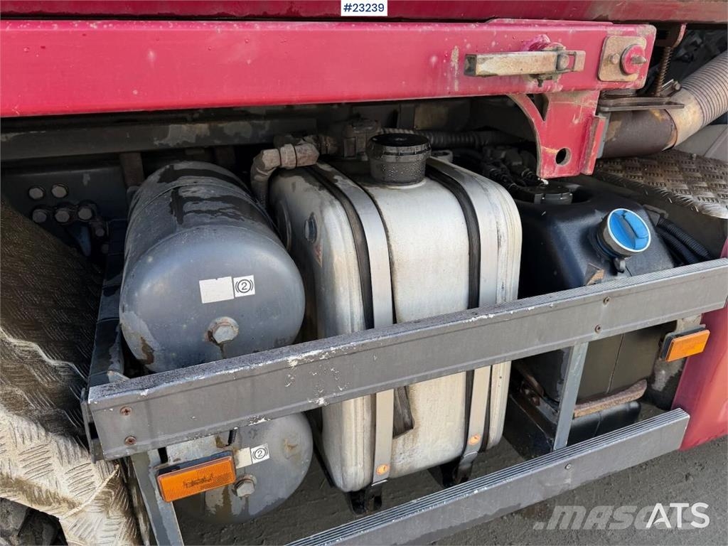 Scania R580 8x4 combi truck w/ new retarder, turntable an Camiones bañeras basculantes o volquetes