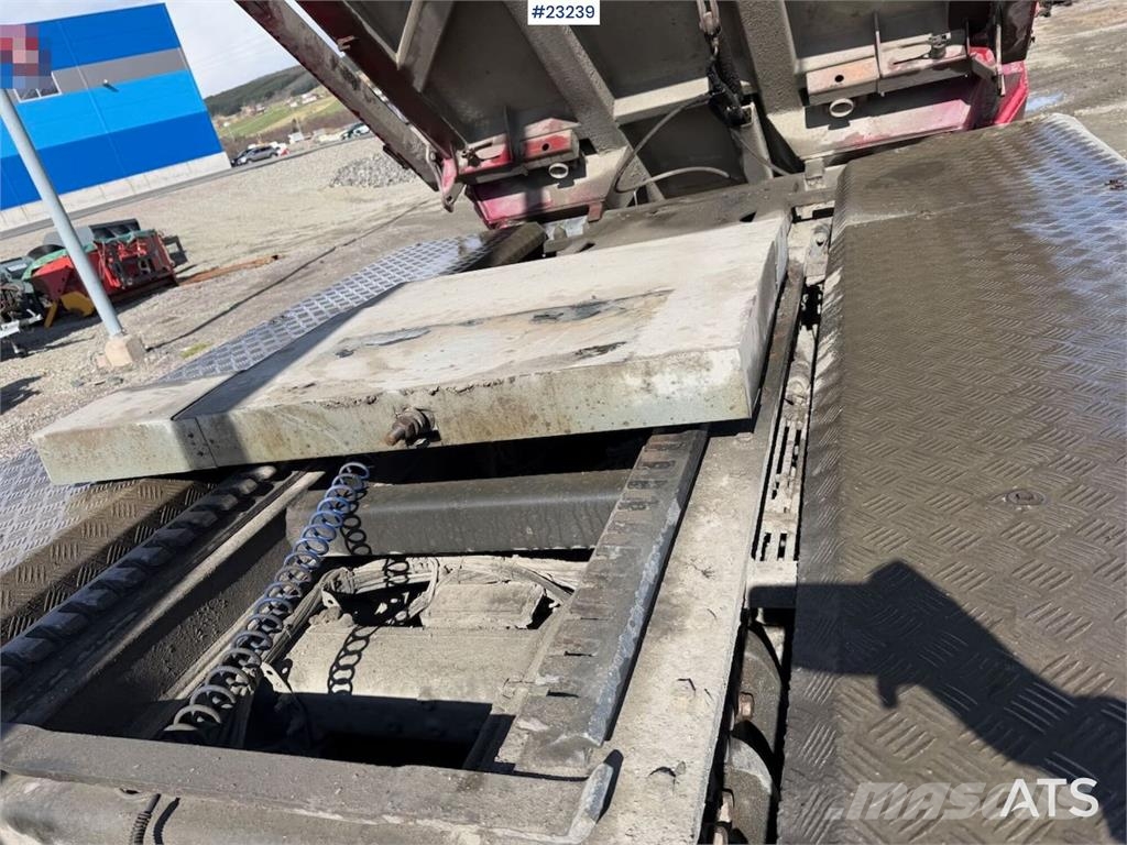 Scania R580 8x4 combi truck w/ new retarder, turntable an Camiones bañeras basculantes o volquetes