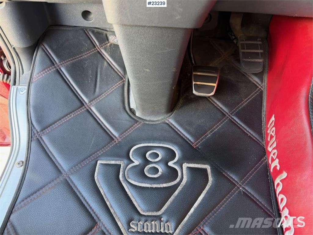 Scania R580 8x4 combi truck w/ new retarder, turntable an Camiones bañeras basculantes o volquetes