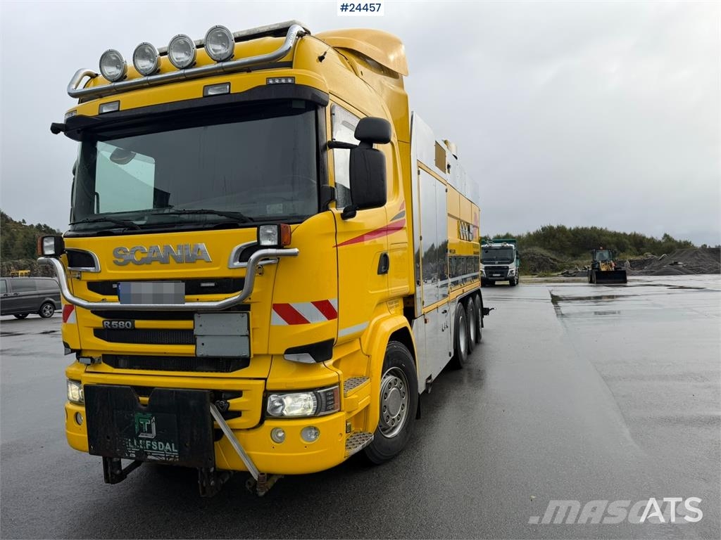 Scania R580 8x4 Combination Sewer Cleaning Truck – Snow P Комби / вакуум камиони