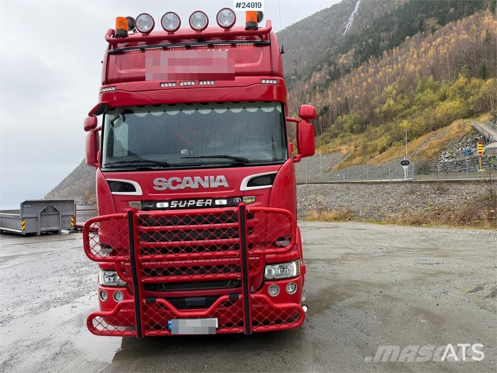 Scania R580 Hooklift truck with 20-tonne hooklift system Rol kiper kamioni sa kukom za podizanje tereta