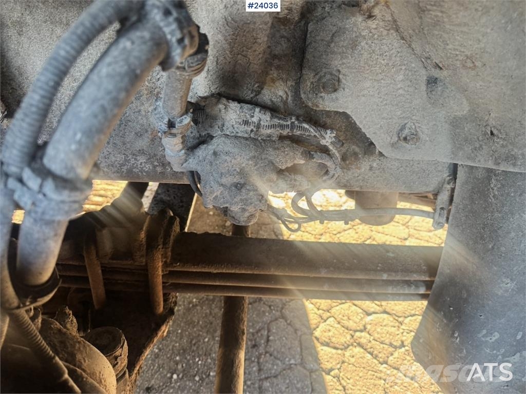 Scania R580 Tipper Truck with Snow Plow Equipment – Euro Camiones bañeras basculantes o volquetes