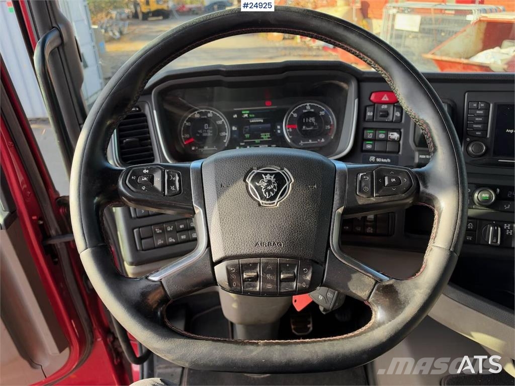 Scania R650 6x4 Timber truck – Palfinger M110L crane Miškovežių vilkikai