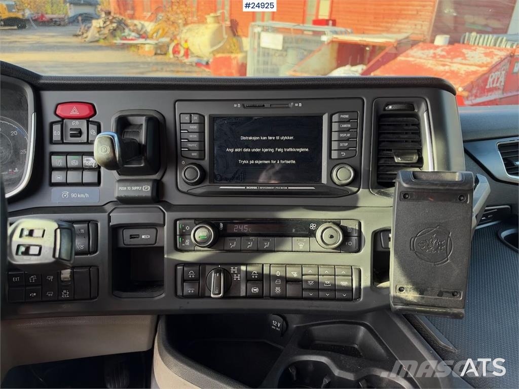 Scania R650 6x4 Timber truck – Palfinger M110L crane Miškovežių vilkikai