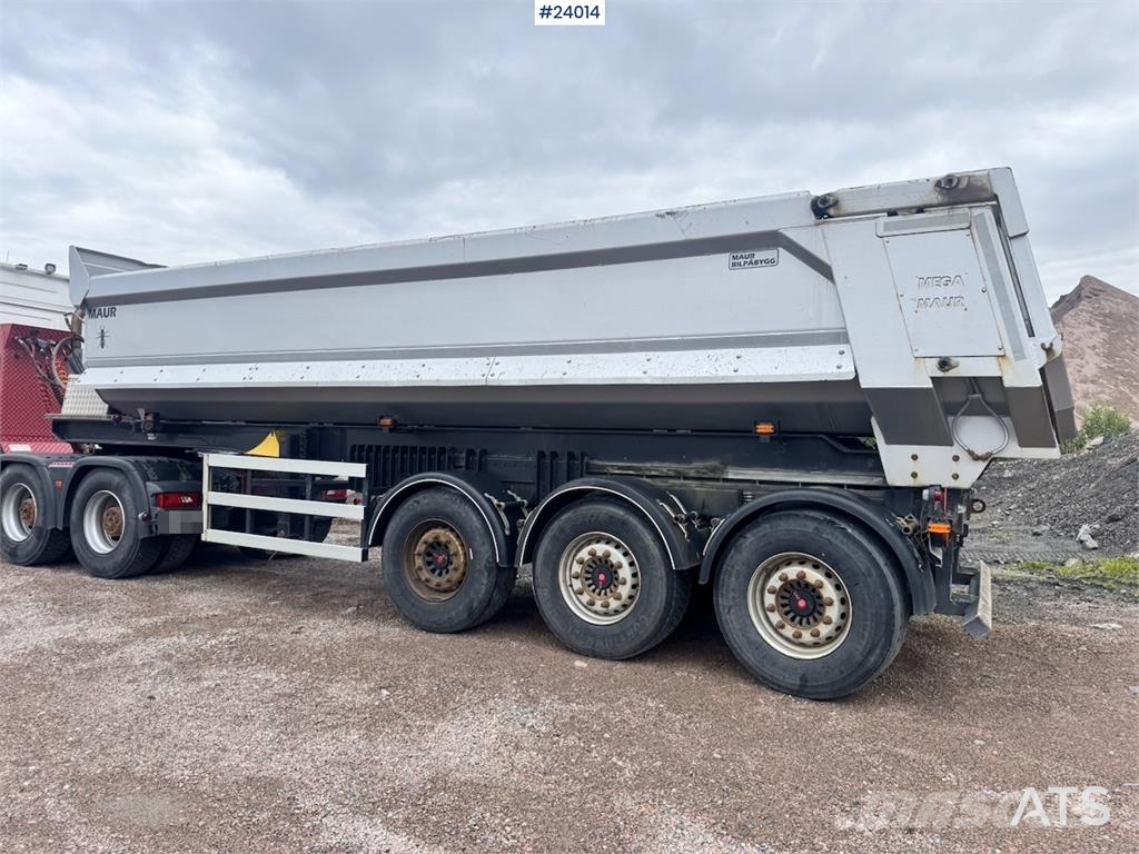 Scania R650 6x4 Tractor Unit with Maur Tipping Semi-Trail Vetopöytäautot