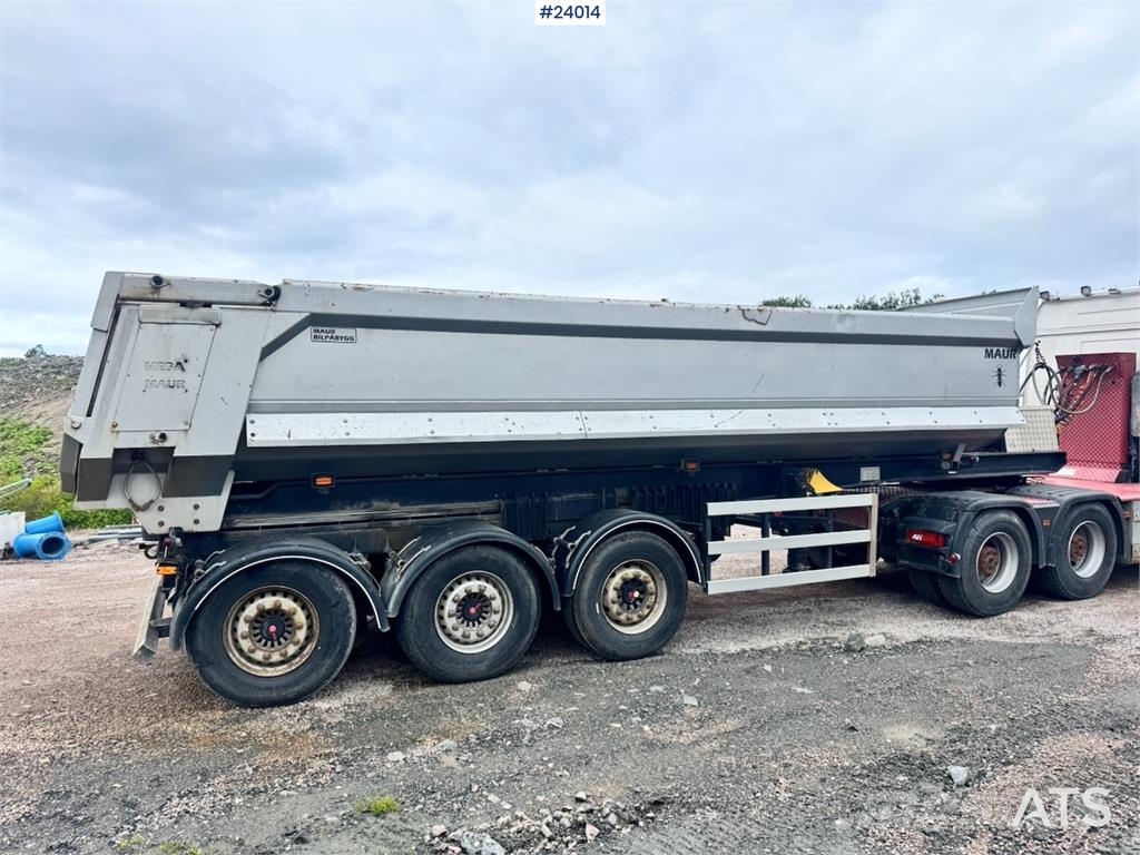 Scania R650 6x4 Tractor Unit with Maur Tipping Semi-Trail Vetopöytäautot