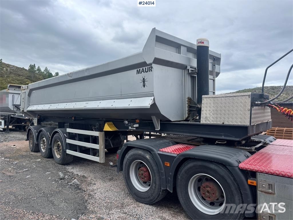 Scania R650 6x4 Tractor Unit with Maur Tipping Semi-Trail Vetopöytäautot