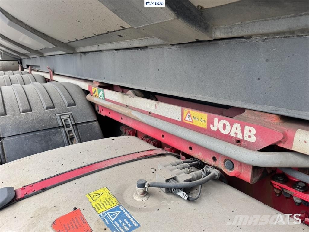 Scania R650 Tridem Hooklift Truck – Equipped for Snow Plo Rol kiper kamioni sa kukom za podizanje tereta