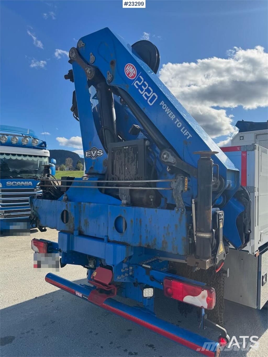 Scania R660 6x4 flatbed truck with rear-mounted 23 tonne- Camiones grúa