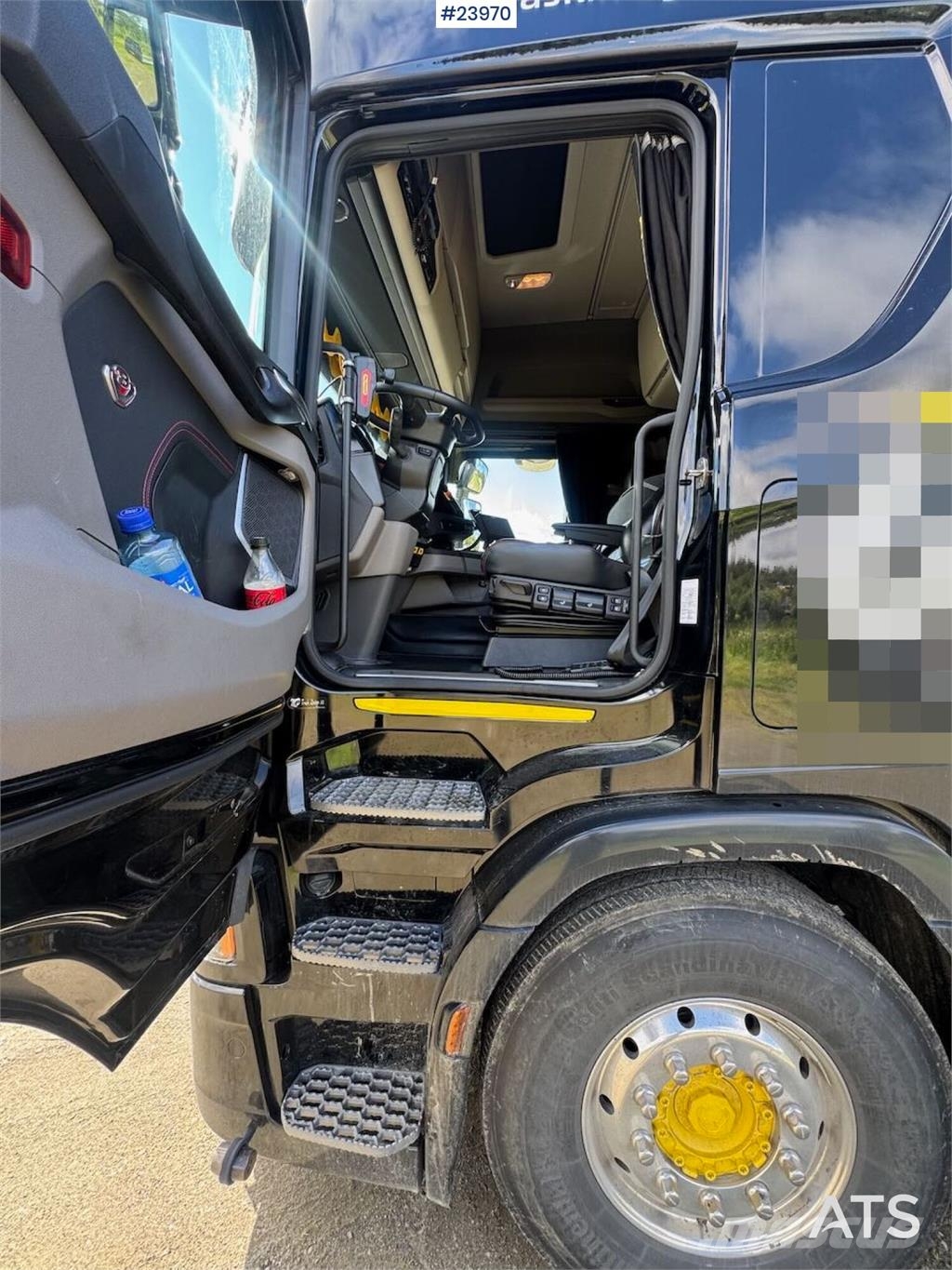 Scania R660 Tridem Hooklift Truck with Snow Plough Equipm Horgos rakodó teherautók