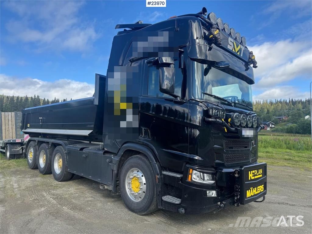 Scania R660 Tridem Hooklift Truck with Snow Plough Equipm Horgos rakodó teherautók