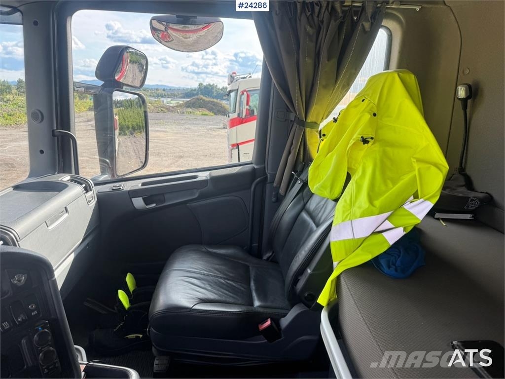 Scania R730 6x4 Tipper Truck w/ 2015 Nor Slep Triple-Axle 덤프 트럭