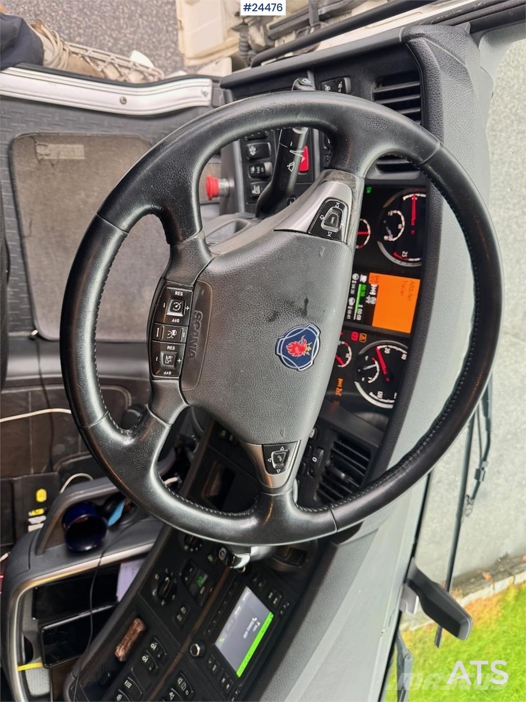 Scania R730 6x4 Wood Chip Truck with 12 tm Palfinger Cran Camion Fourgon