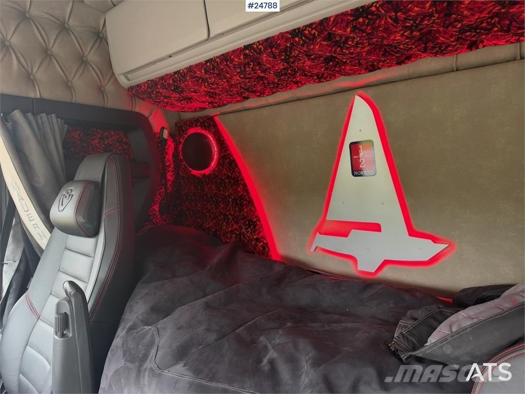Scania R770 شاحنات الرافعات
