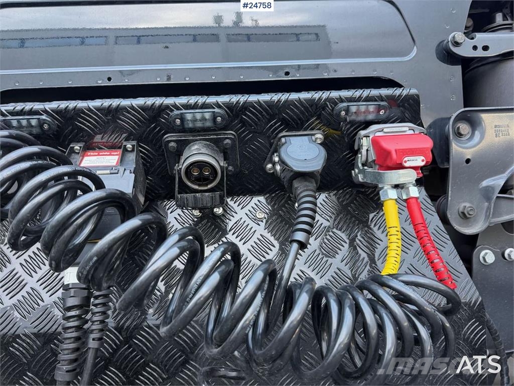 Scania R770 6x4 tractor unit – Super 80 package and pre-c Truck Tractor Units