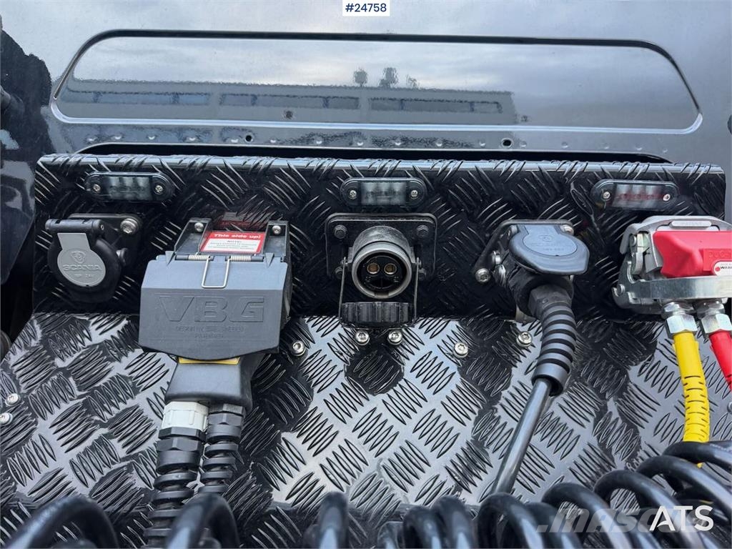 Scania R770 6x4 tractor unit – Super 80 package and pre-c Truck Tractor Units