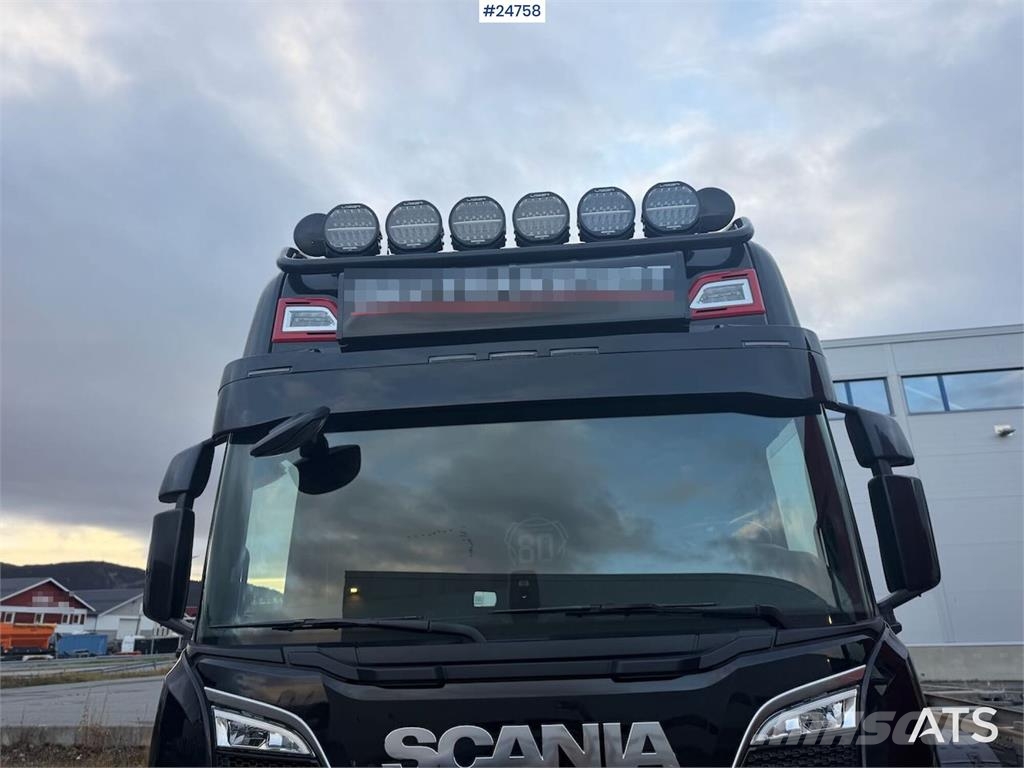 Scania R770 6x4 tractor unit – Super 80 package and pre-c Truck Tractor Units