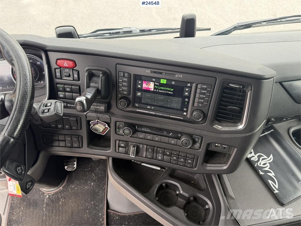 Scania S650 6x2 tractor unit Sattelzugmaschinen