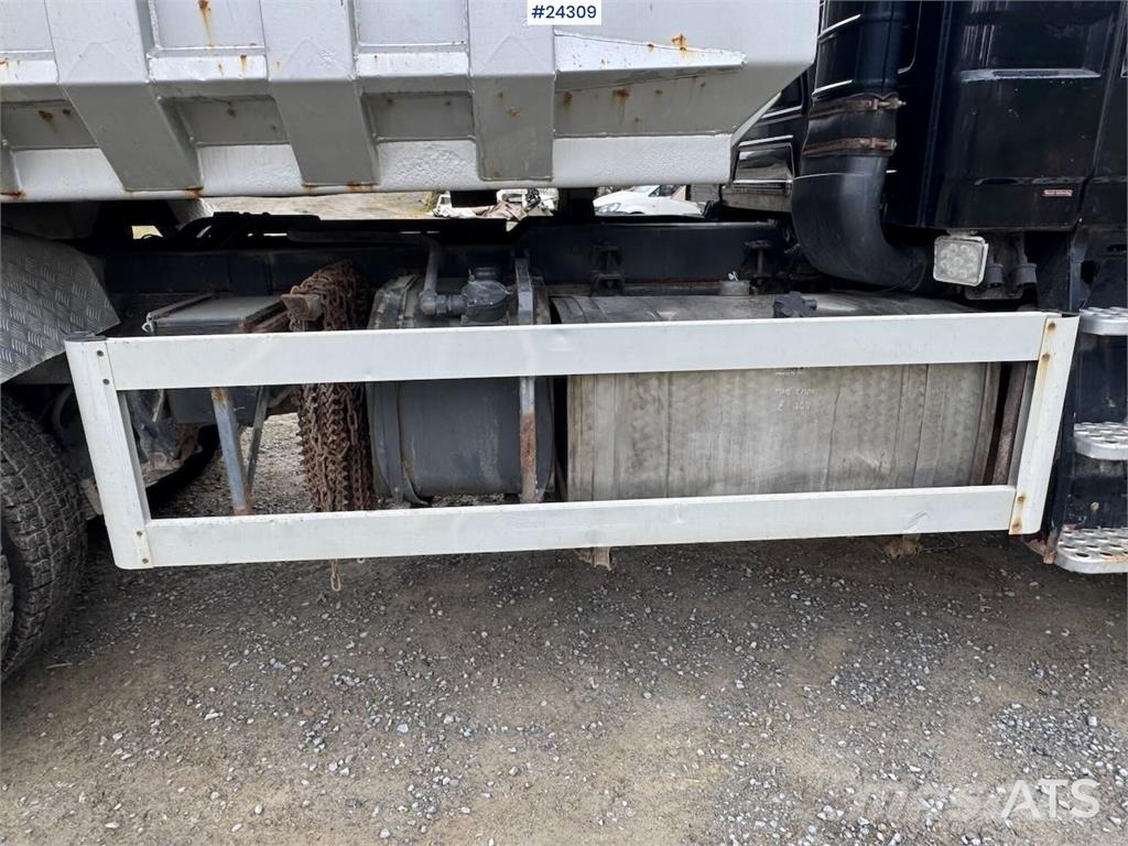 Scania T143 Cab-Over Truck – Veteran Camiones bañeras basculantes o volquetes