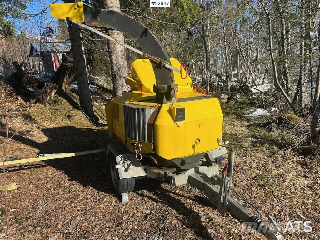 Schliesing MX220 wood chipper w/ 2 sets of knives Drobilice drva / čiperi