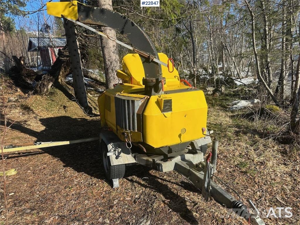 Schliesing MX220 wood chipper w/ 2 sets of knives Drobilice drva / čiperi