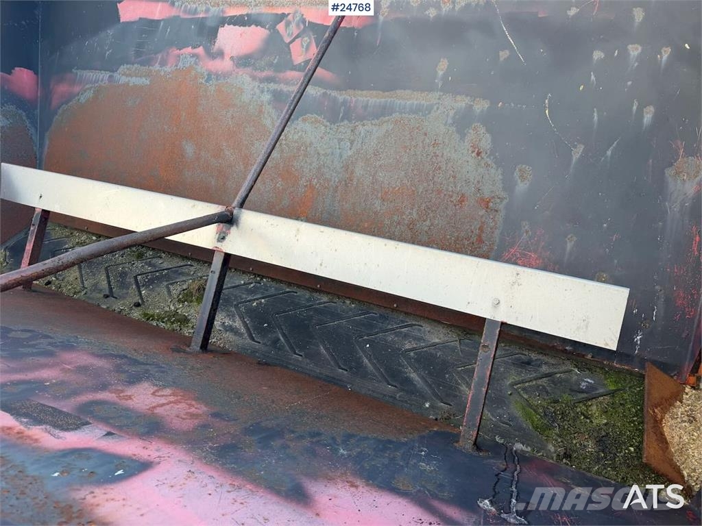 Schmidt M80-6.0 Trosilci peska in soli