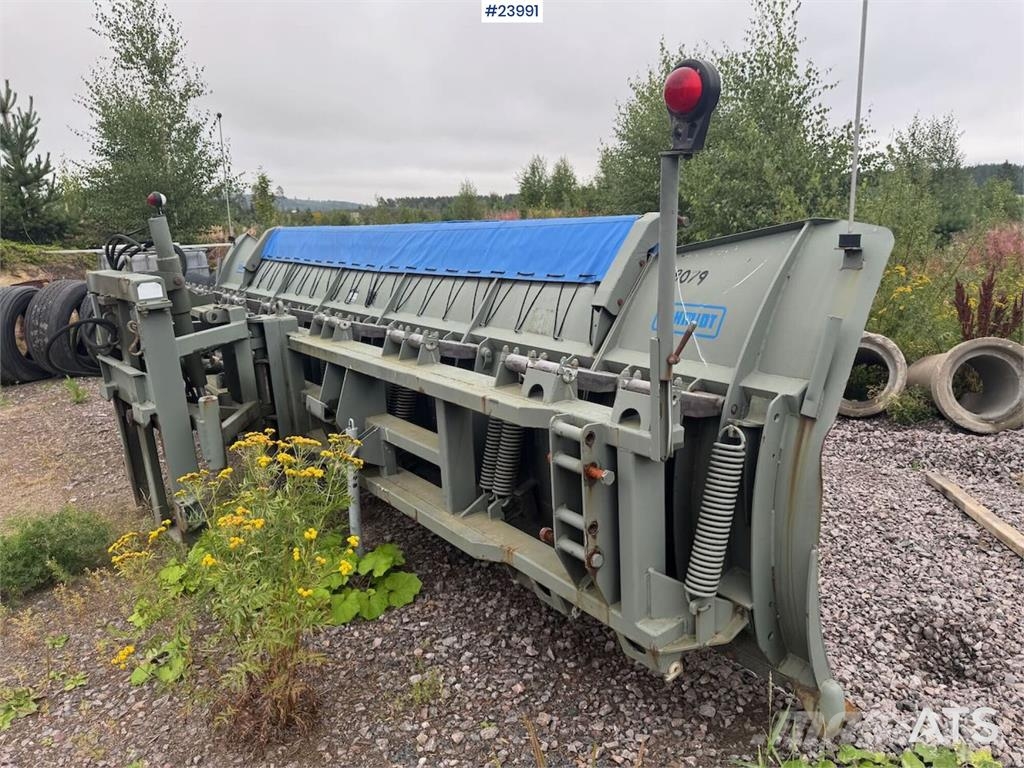 Schmidt Snow Plough – 5 metres حراثات ونصول الجليد
