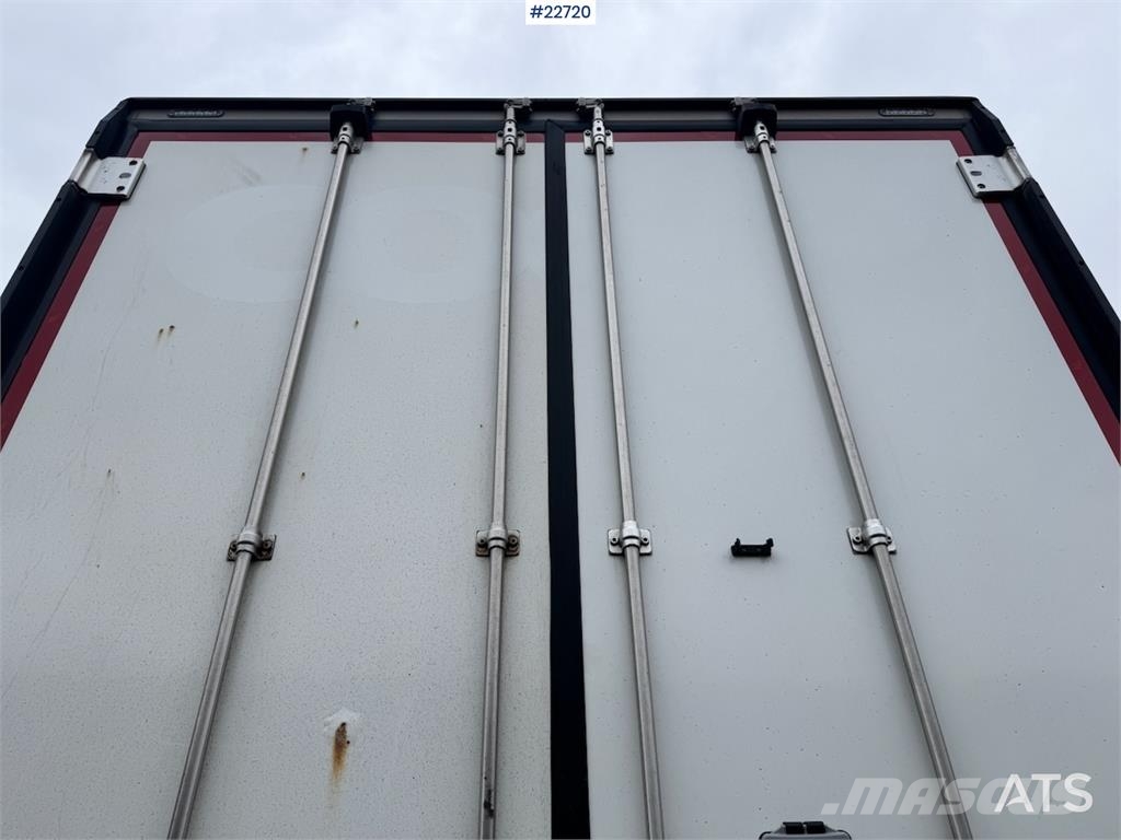 Schmitz refrigerated box semi-trailer – Several available! Autres semi remorques