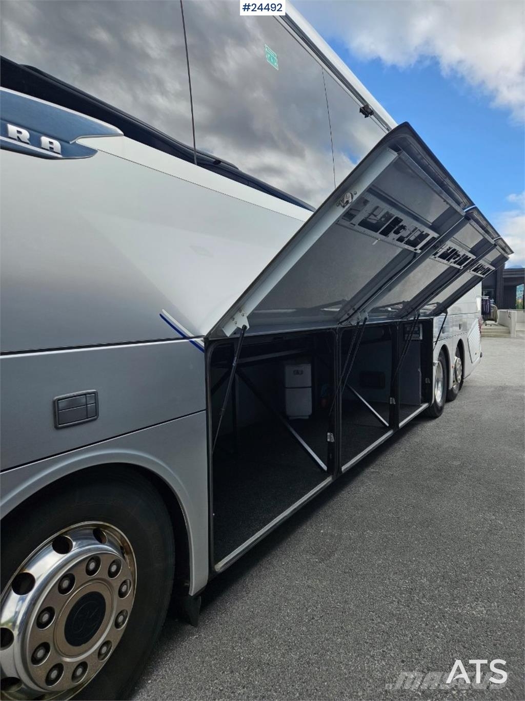 Setra S516HD Coach – 49 + 1 + 1 seats – 313,000 km 기타 버스