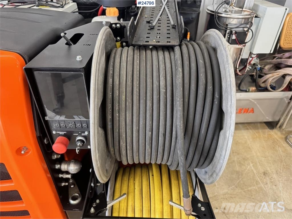 Shark High-Pressure Cleaning Unit – Only 250 Hours! Građevinarstvo – ostalo