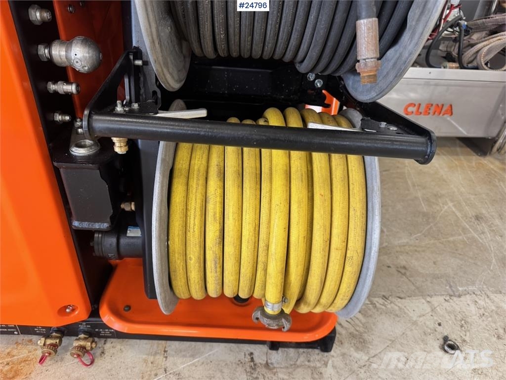 Shark High-Pressure Cleaning Unit – Only 250 Hours! Građevinarstvo – ostalo