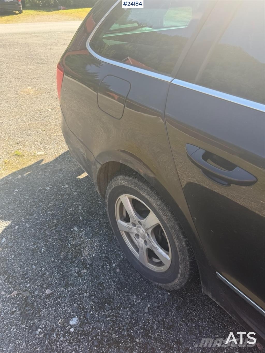 Skoda Superb 4x2 Voiture